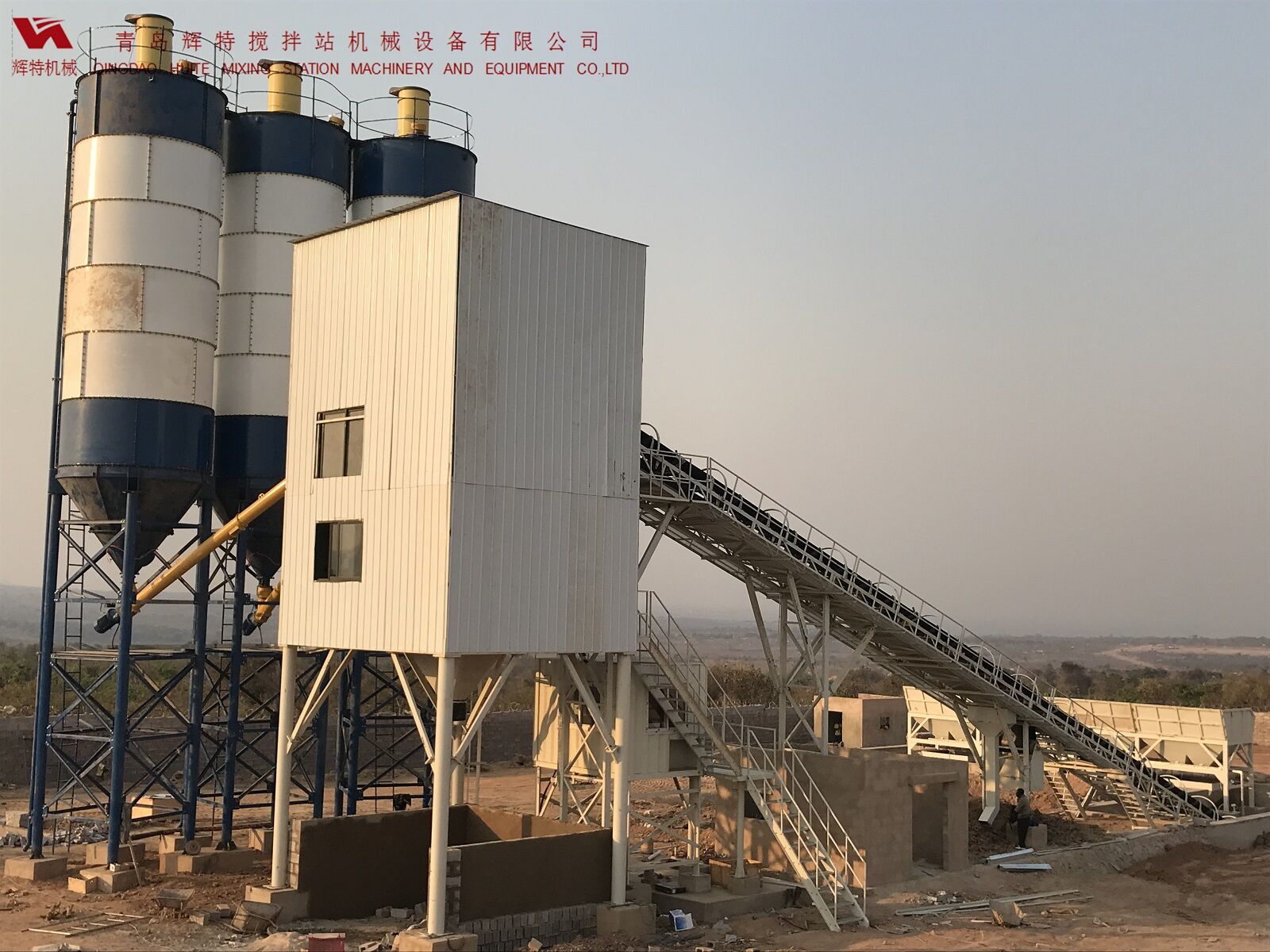 輝特混凝土攪拌站HZS120采用國內外知名品牌，大大降低了設備故障率