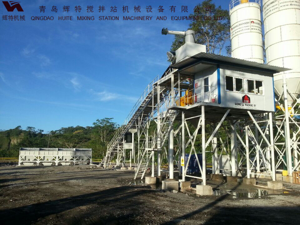 輝特混凝土攪拌站HZS90攪拌臂布置合理，攪拌性能強(qiáng)